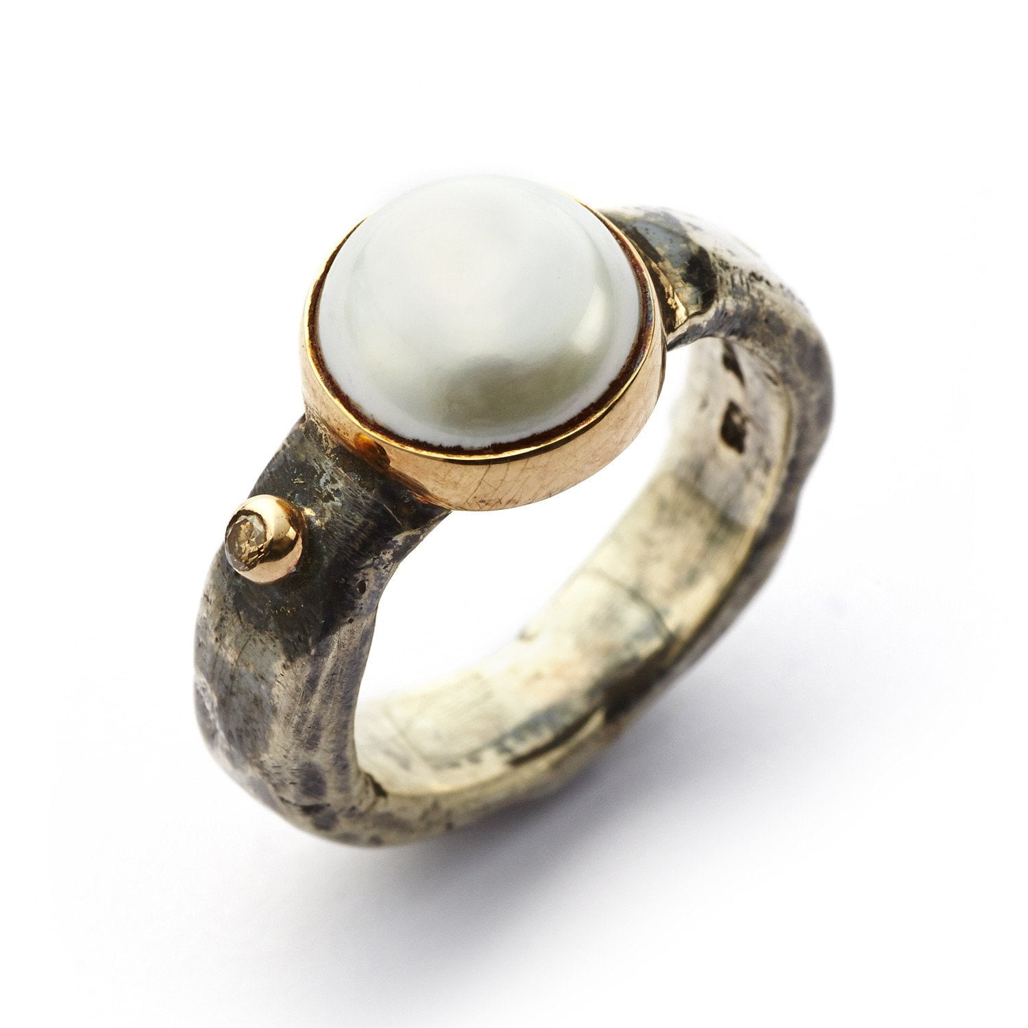 Antique Pearl  Diamond - 52