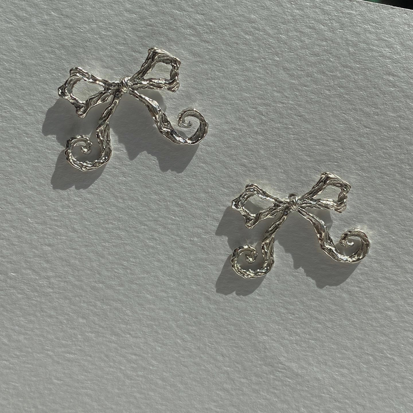 Bow Earrings Studs