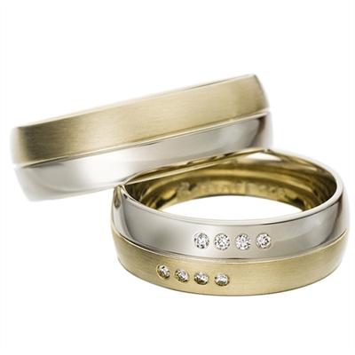 Vielsesringe I Guld Og Hvidguld Med Diamant 008 Ct - 7 Mm