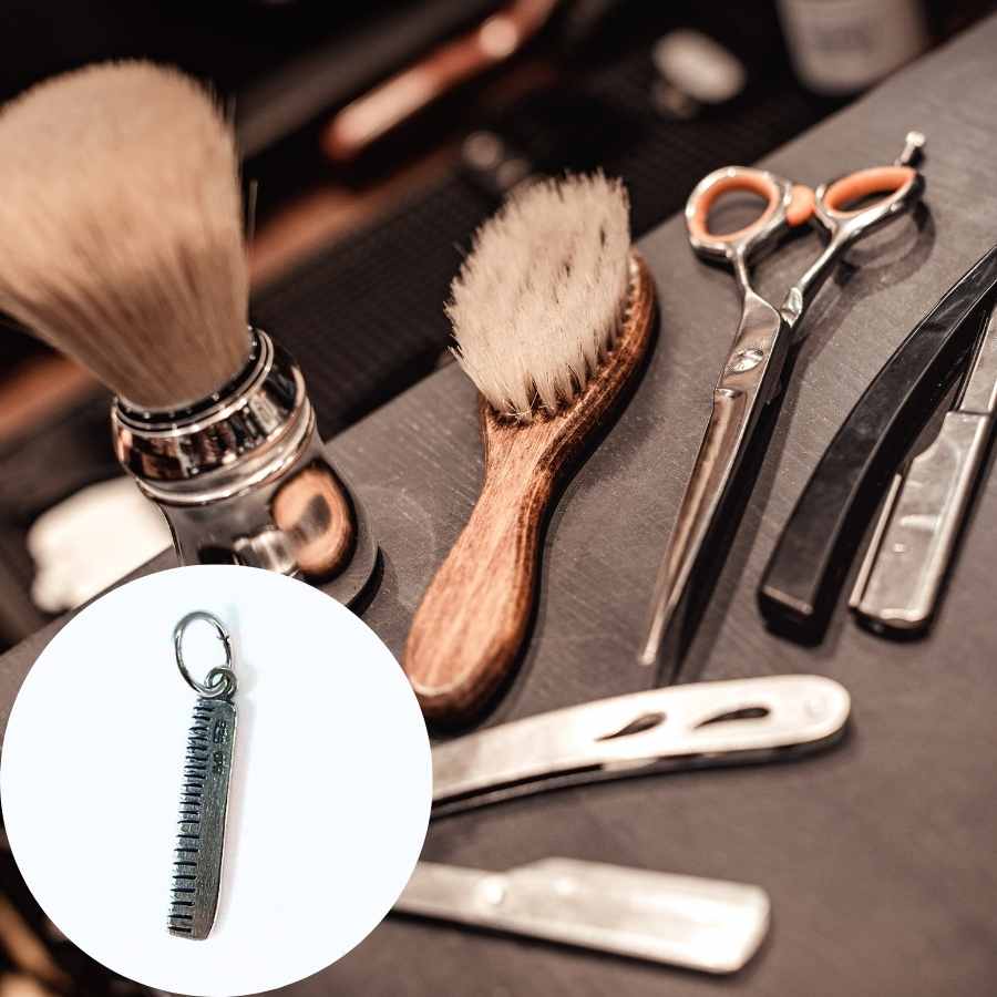 Svendegave Til Frisørbarber - Kæde Med Kam Vedhæng I Sølv