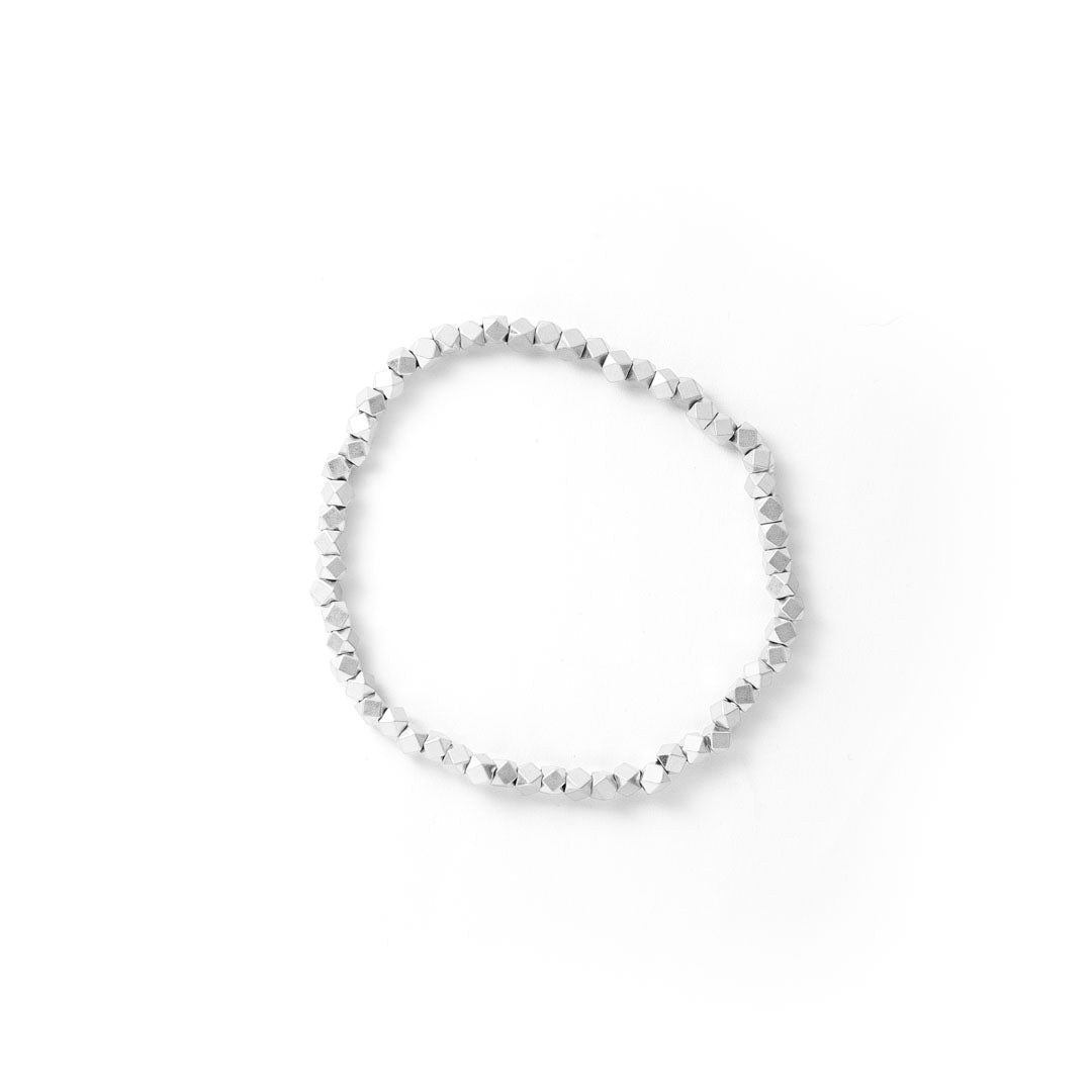 Armbånd - Rhombuscube - One Size Fits All Armbånd - Sølvfarvede Perler